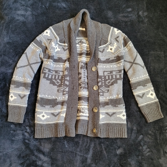 Ardene sweater - Picture 1 of 5